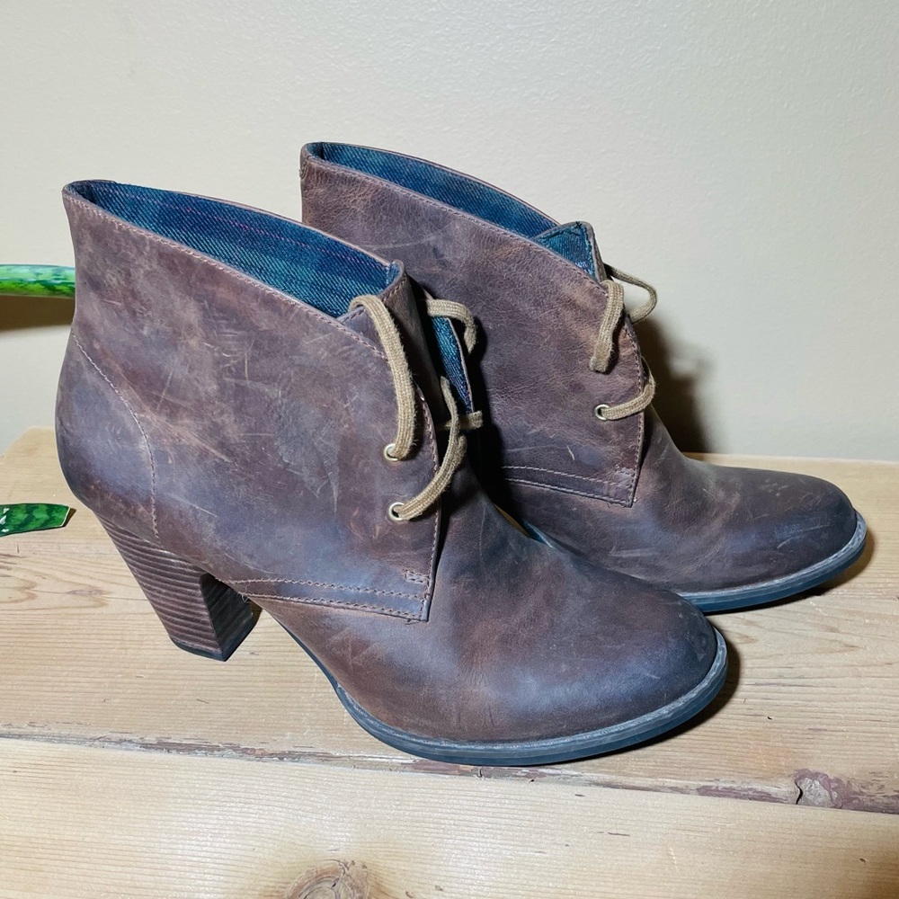 INDIGO by CLARKS Heath Wren Brown Leather Lace-up Booties Size 8.5